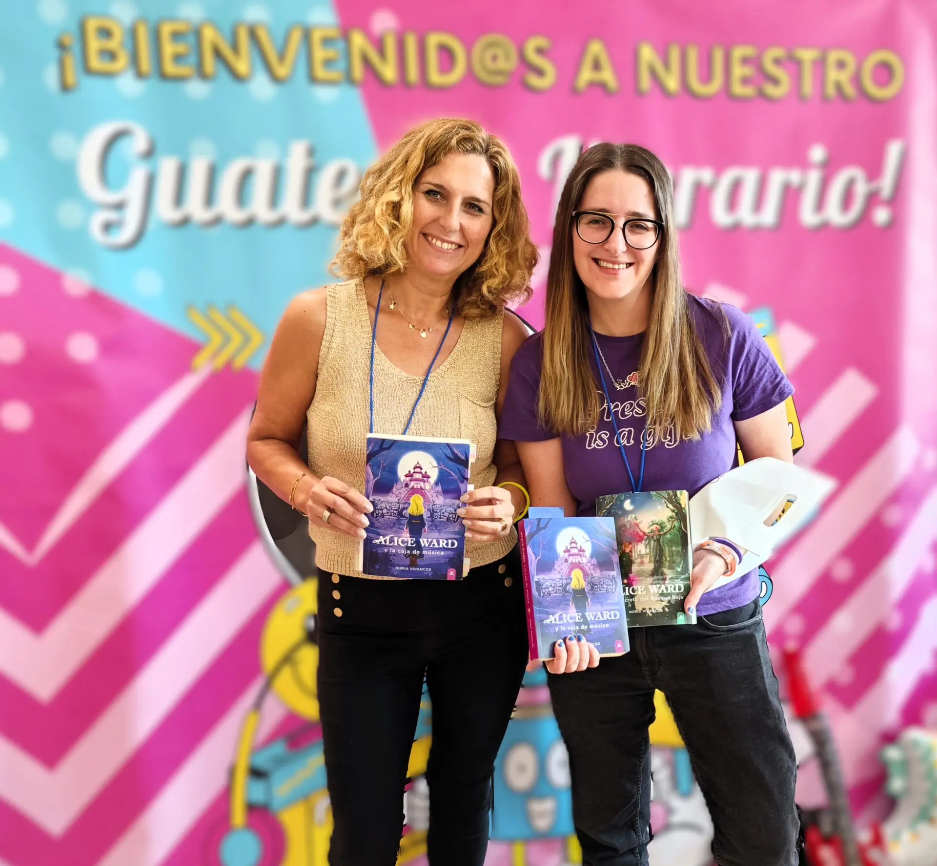 Con Nuria Vivancos en el evento Devoralibros